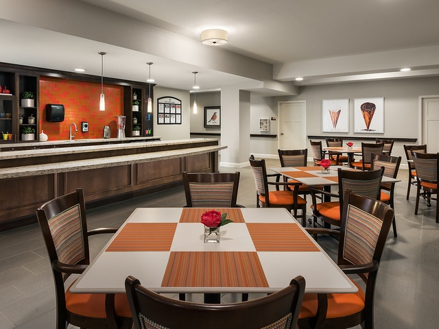 MorningStar Senior Living at Golden Ridge